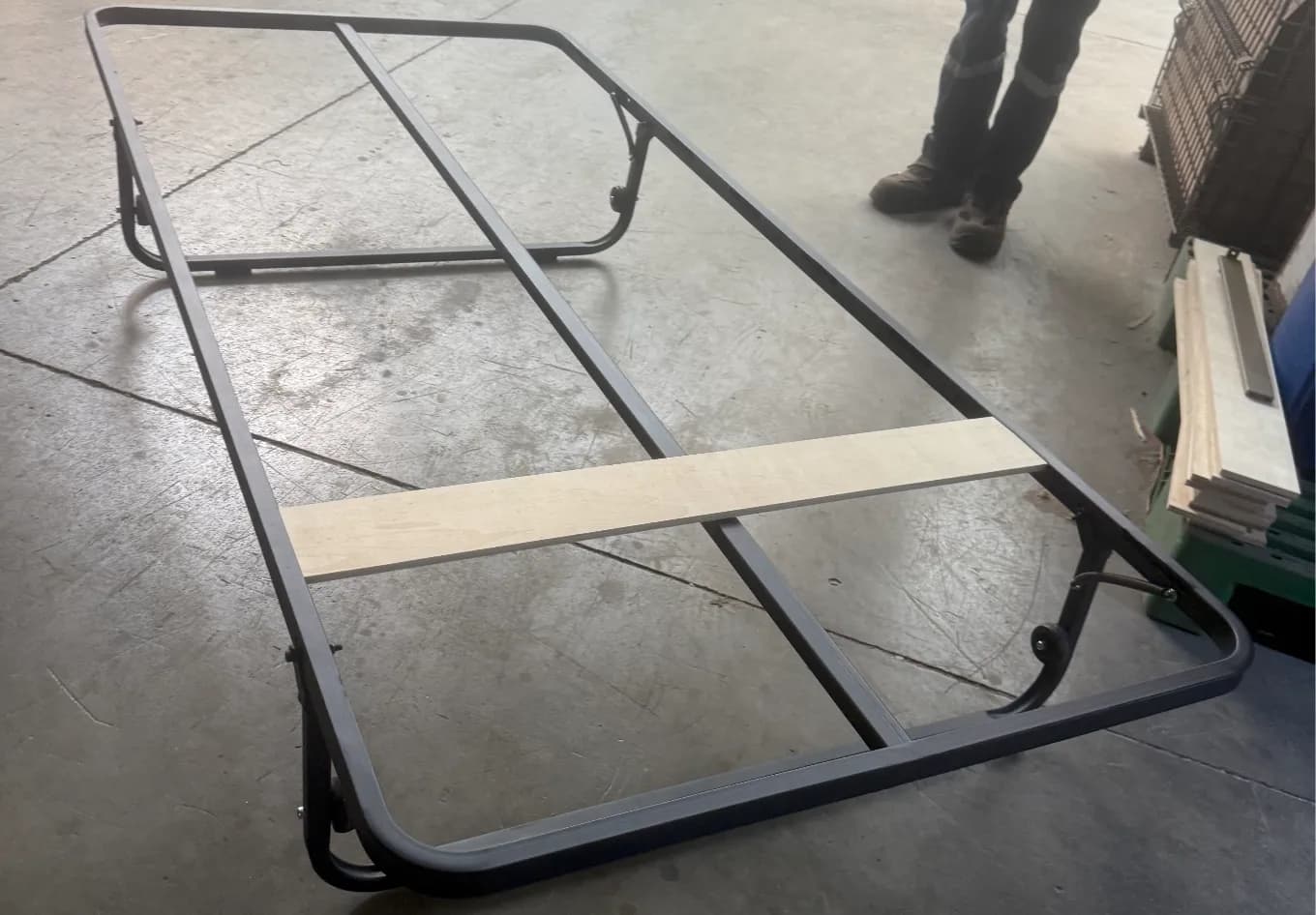METAL MOBİLYA 